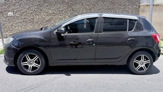 RENAULT SANDERO 1.0 EXPRESSION 16V FLEX 4P MANUAL RENAULT SANDERO 1.0 EXPRESSION 16V FLEX 4P MANUAL